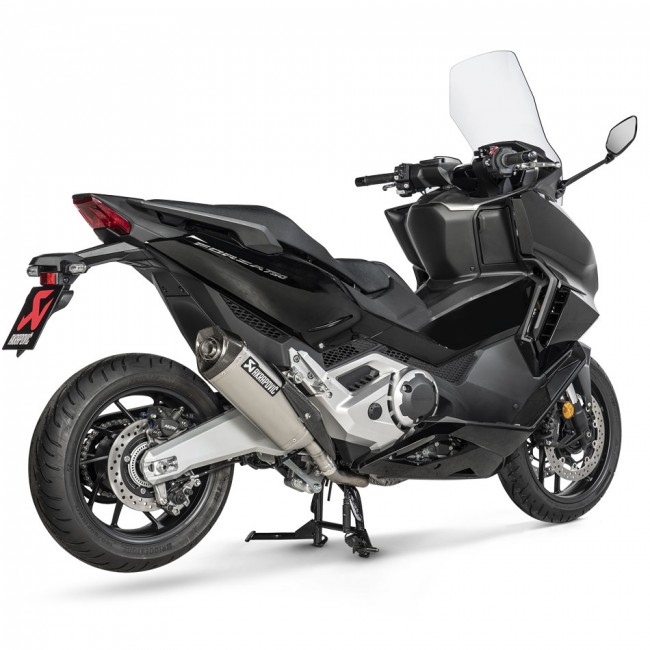 Silencieux Akrapovic pour Honda X-ADV 750